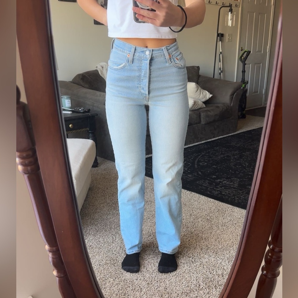 Levi's Women's Straight Leg Jeans in Light Blue